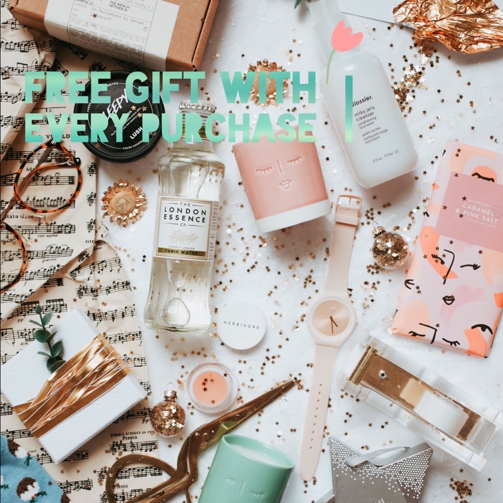 🎁 free gift with every purchase 🎁